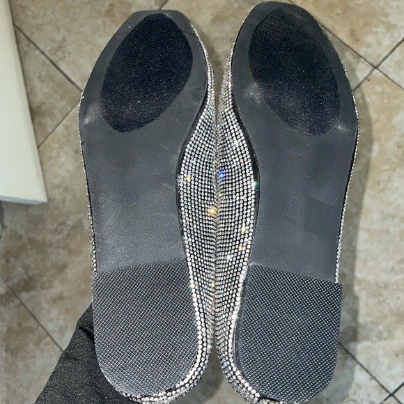 SOLD!! Brand new! Never worn! Rhinestone flat slides! - Picture 5 of 5